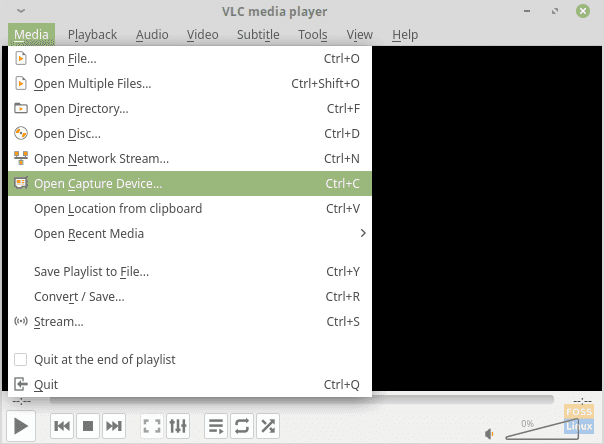 Opening capture device